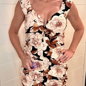 EXPRESS | Floral Print Linen-Blend V-Bar Ruched Mini Dress, Size Medium